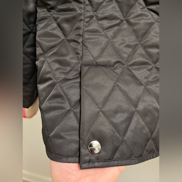 Burberry Quilted Thermoregulated Jacket in Black Colour - Picture 3 of 12